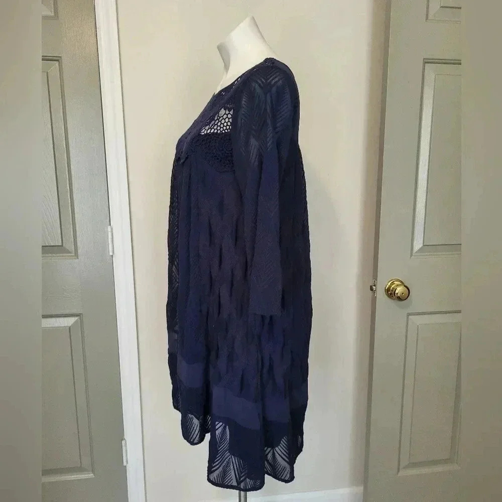 Holding Horses Anthropologie Augusta Navy Crochet Embroidered Tunic Dress(S) - Picture 3 of 13